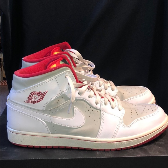 jordan hare 1’s - Picture 2 of 3